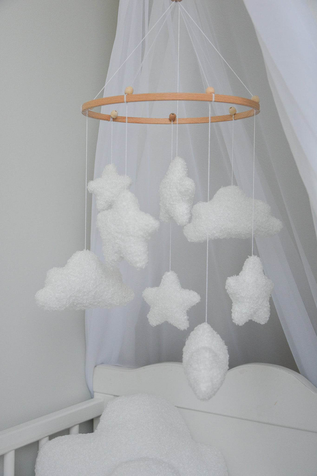 Boucle clouds and stars baby nursery mobile - Minidreams Decor