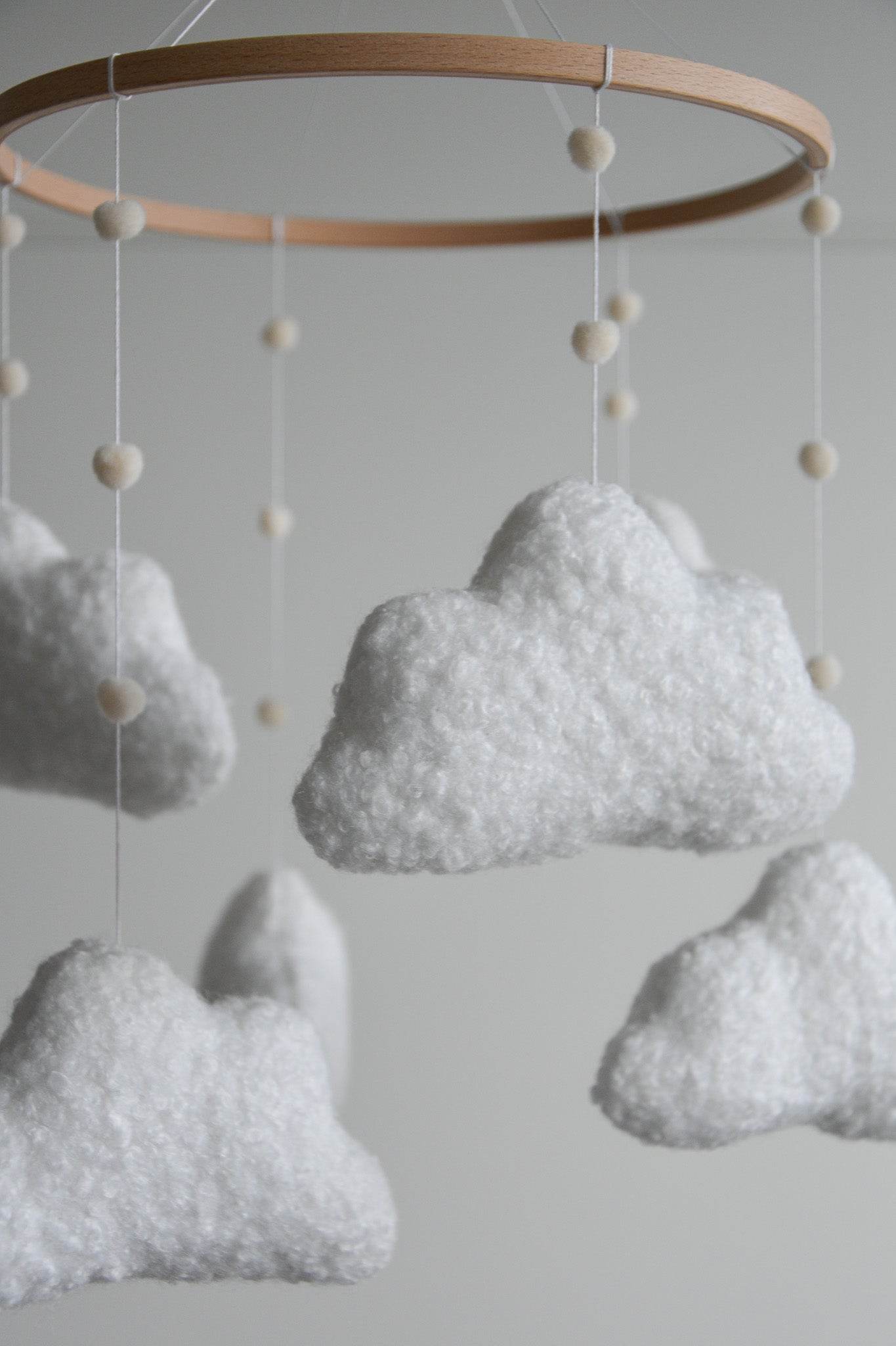 Boucle handmade clouds baby mobile - Minidreams Decor
