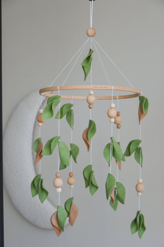 Forest style floral mobile with leaves and wooden pearls