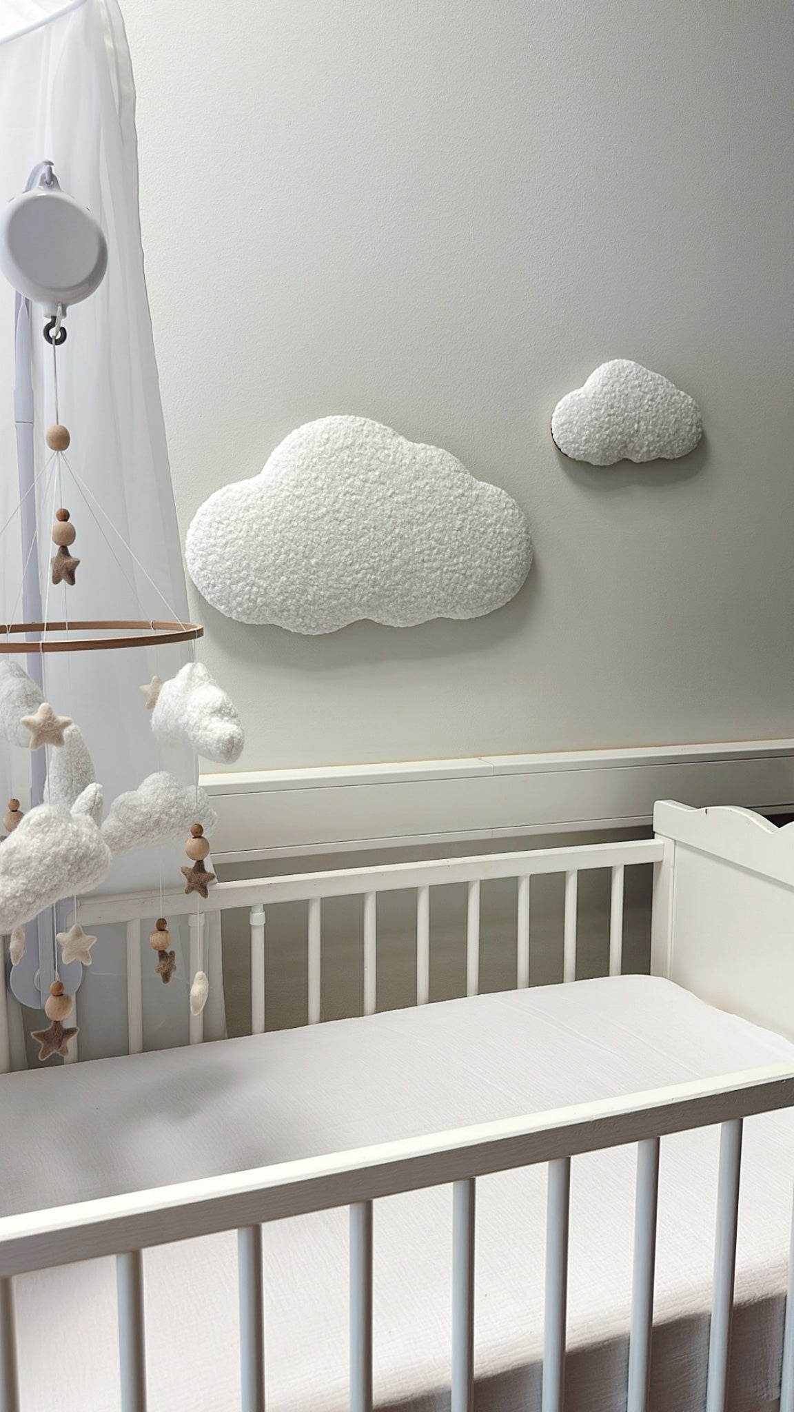 Boucle cloud wall decor - Minidreams Decor