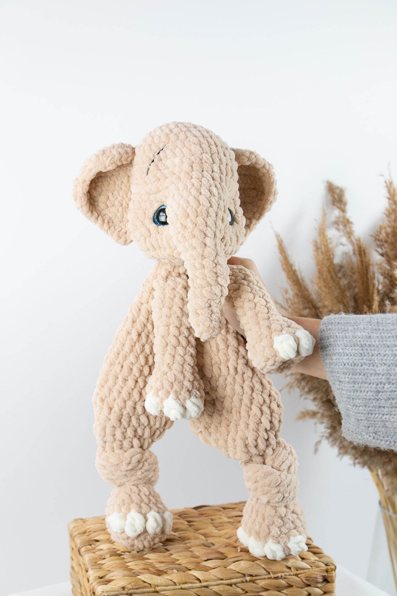 Elephant baby comforter - Minidreams Decor