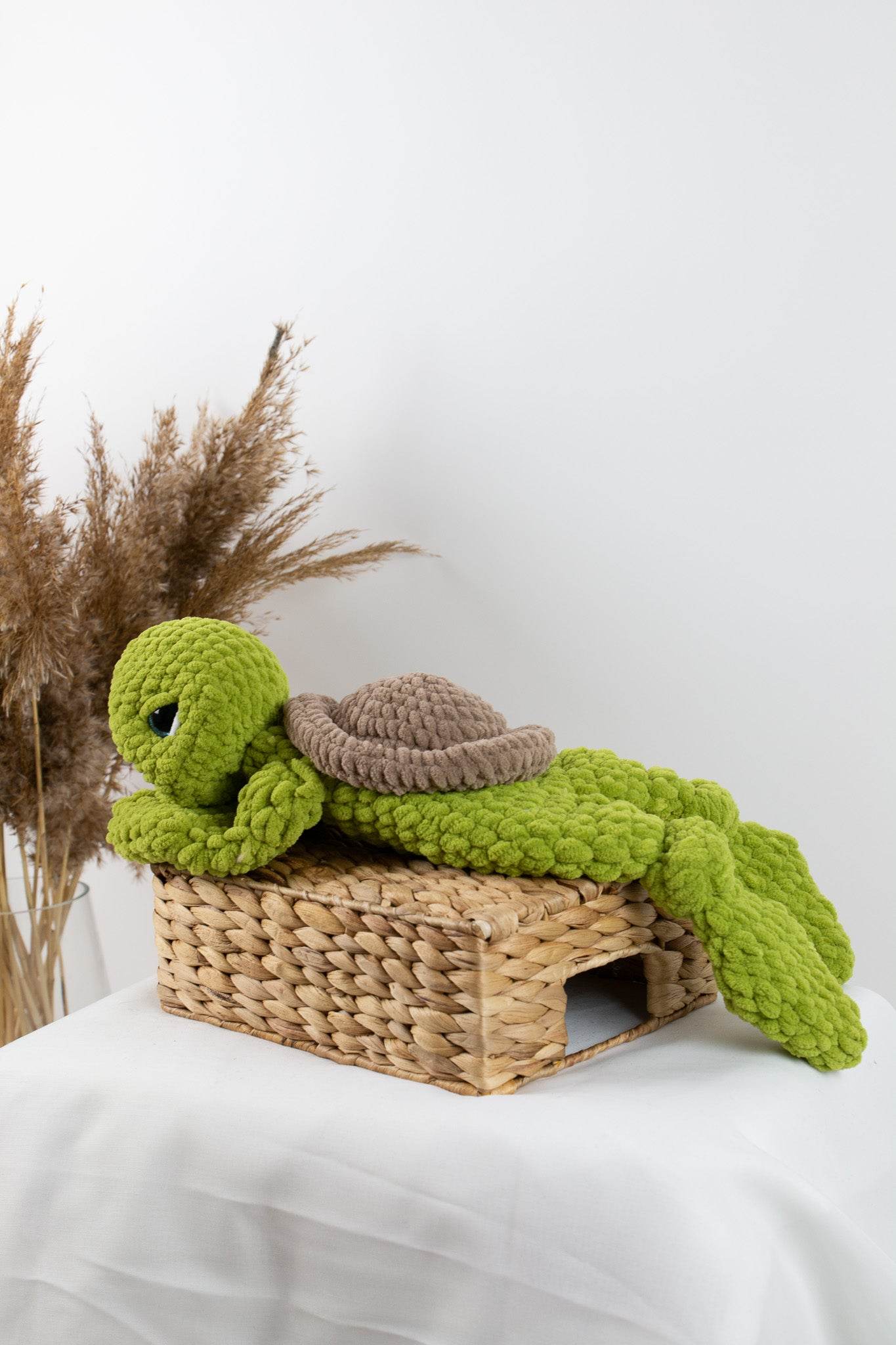 Turtle baby comforter - Minidreams Decor