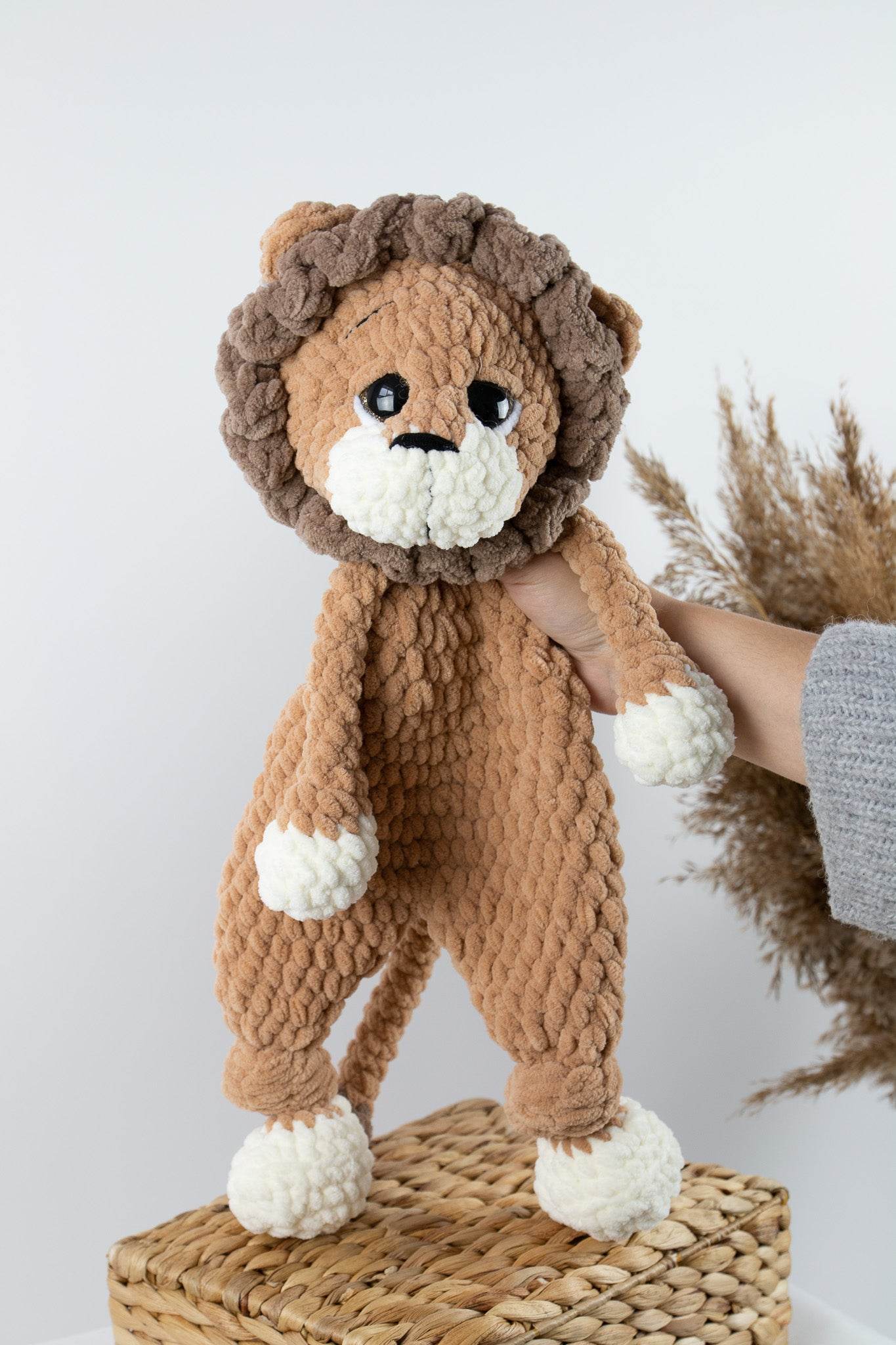 Lion baby crochet comforter - Minidreams Decor