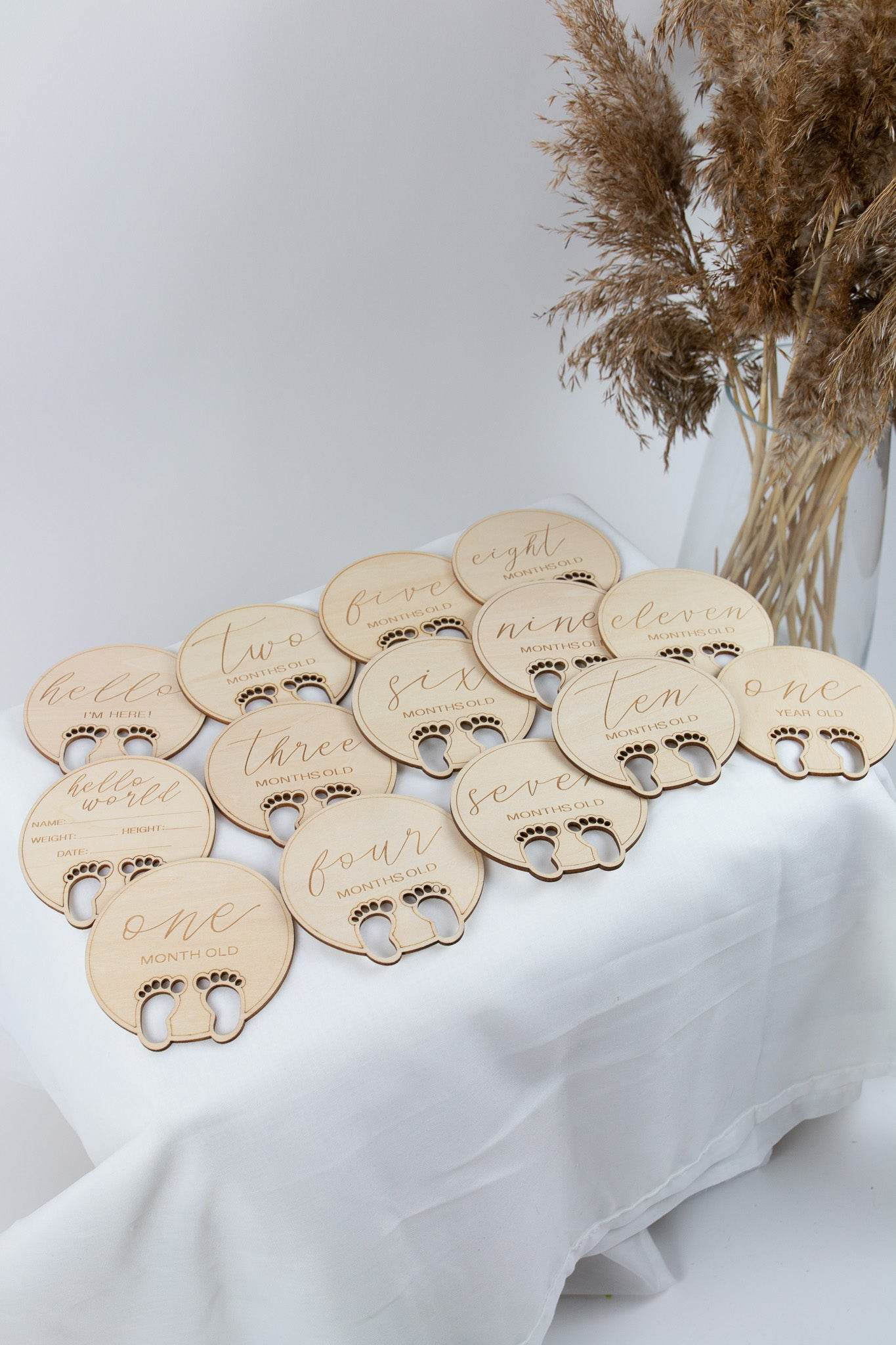 Wooden Baby Milestone Card 14pcs - Minidreams Decor
