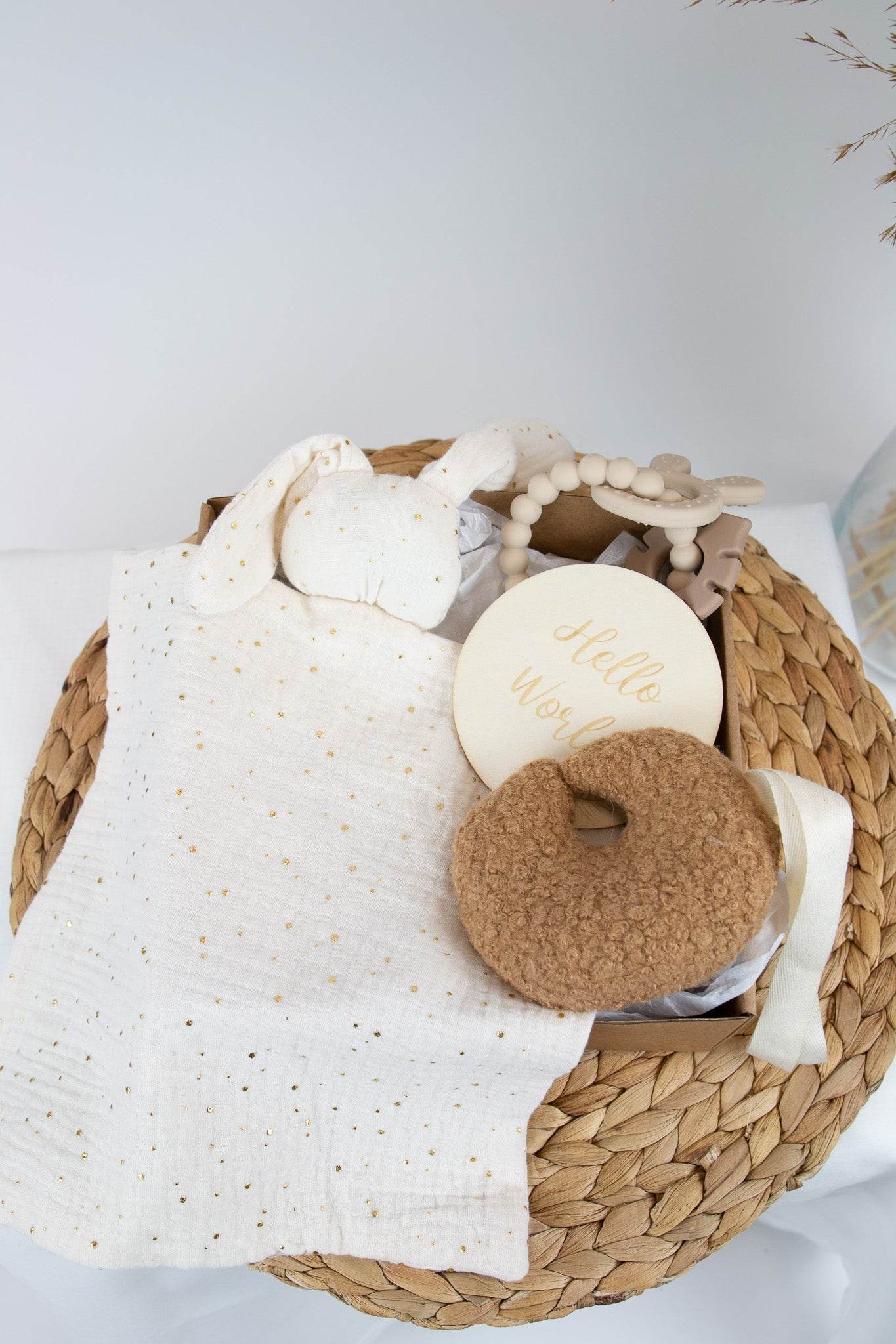 Gift box with Muslin bunny - Minidreams Decor