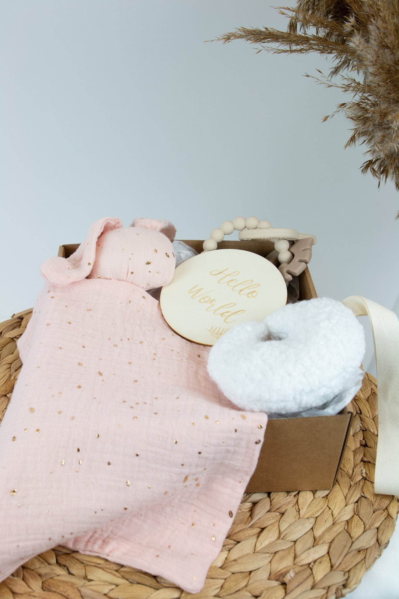 Gift box with Muslin bunny - Minidreams Decor