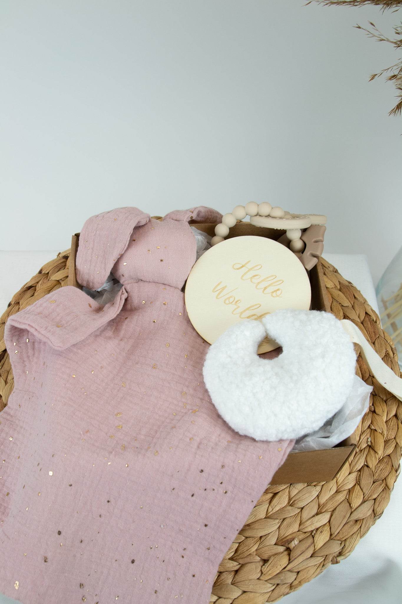 Gift box with Muslin bunny - Minidreams Decor