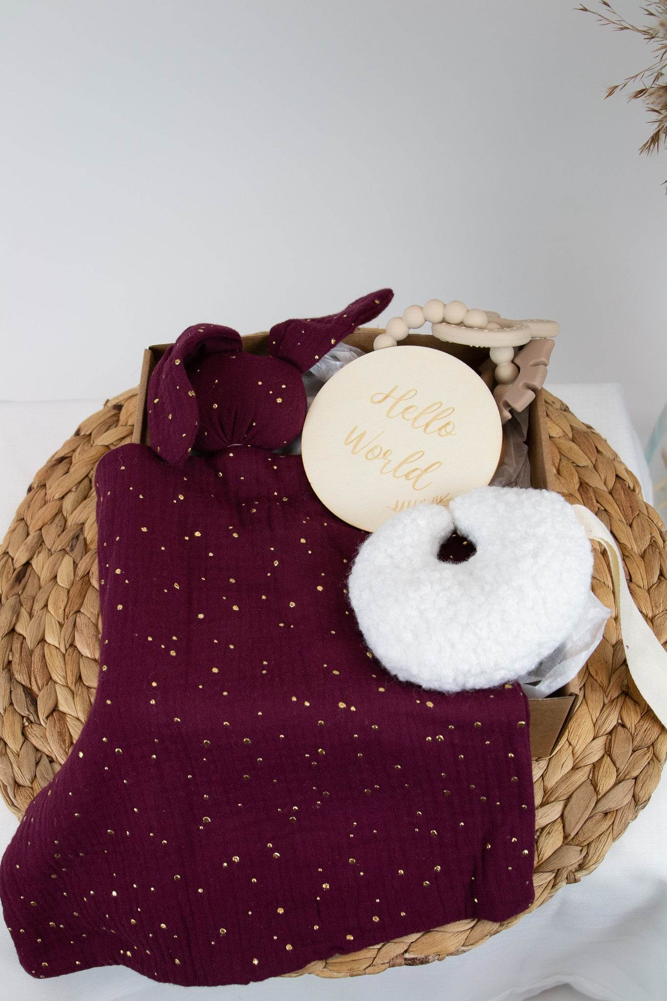 Gift Box with Muslin bunny - Minidreams Decor