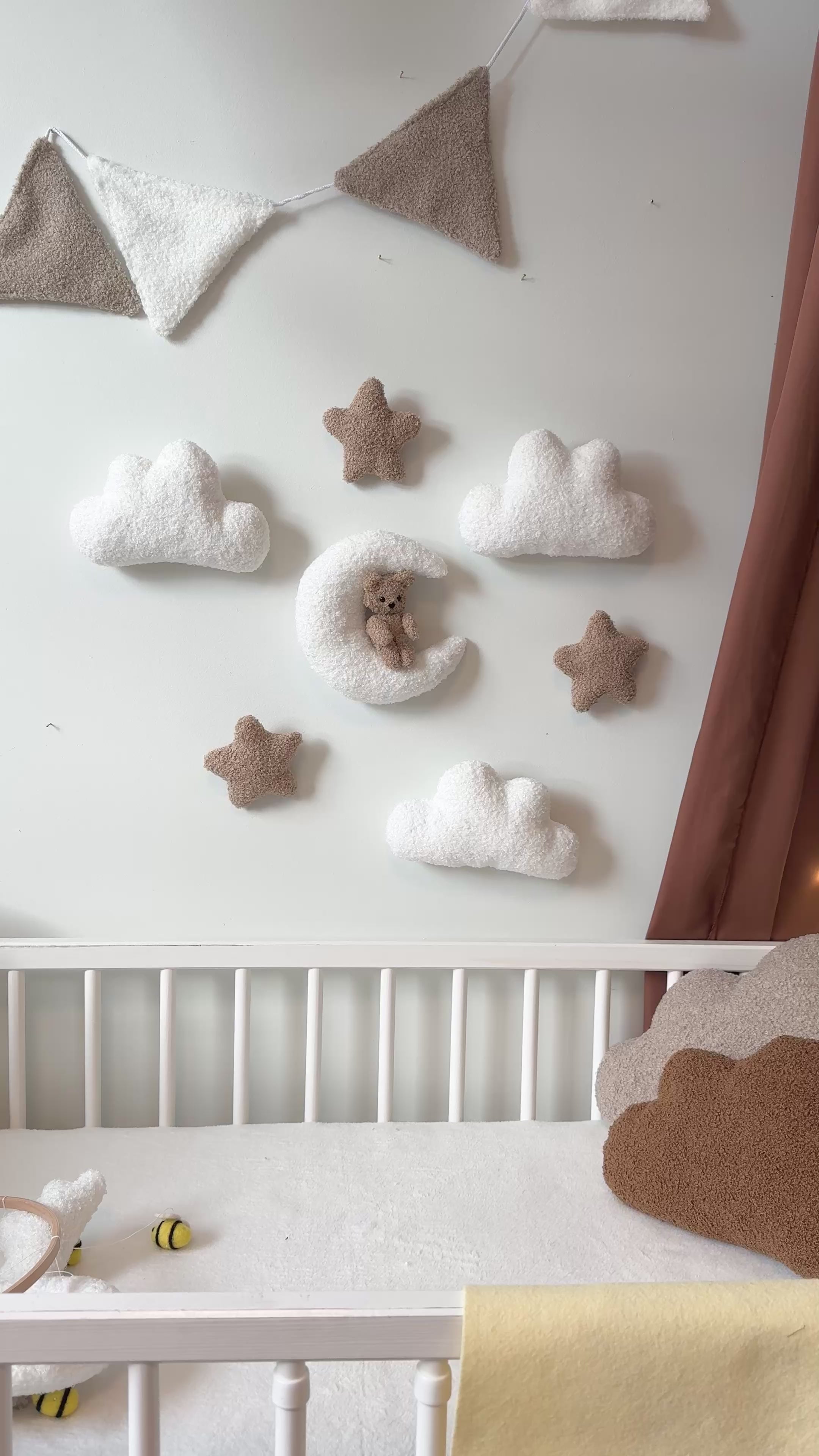 Teddy Bear Wall Decor for Adorable Nursery or Playroom Decoration