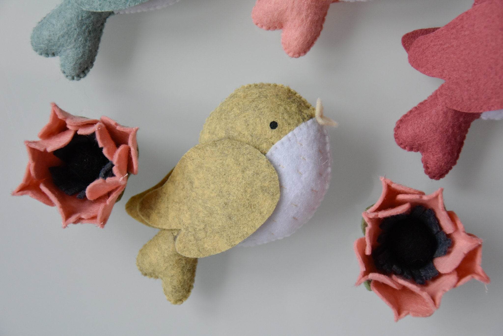 Floral nursery garland - Minidreams Decor