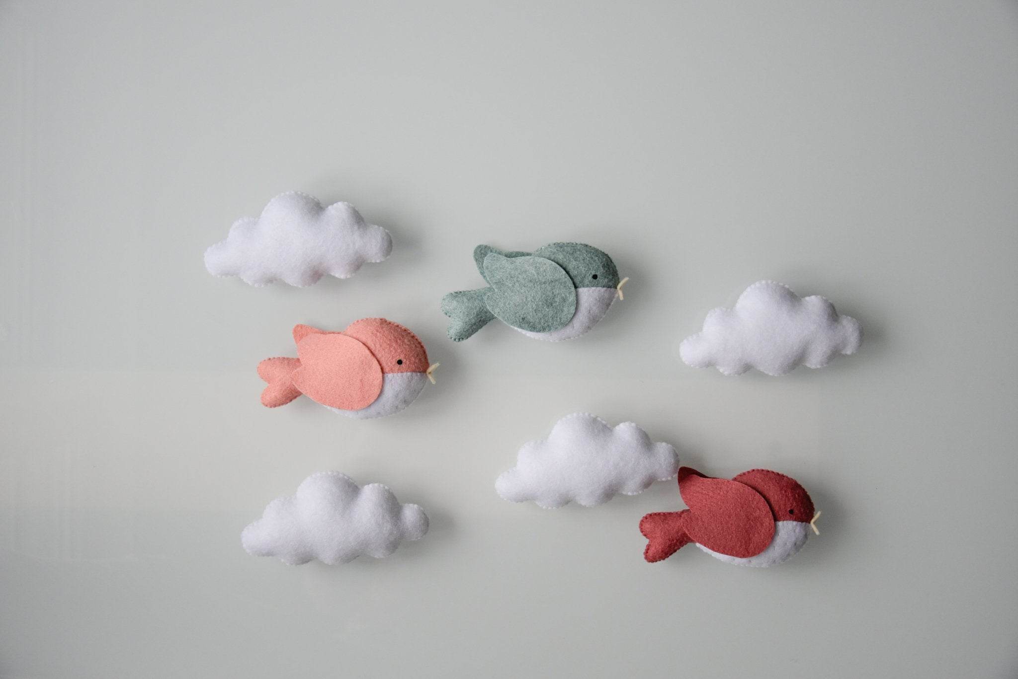 Wall nursery garland with clouds and birds - Minidreams Decor