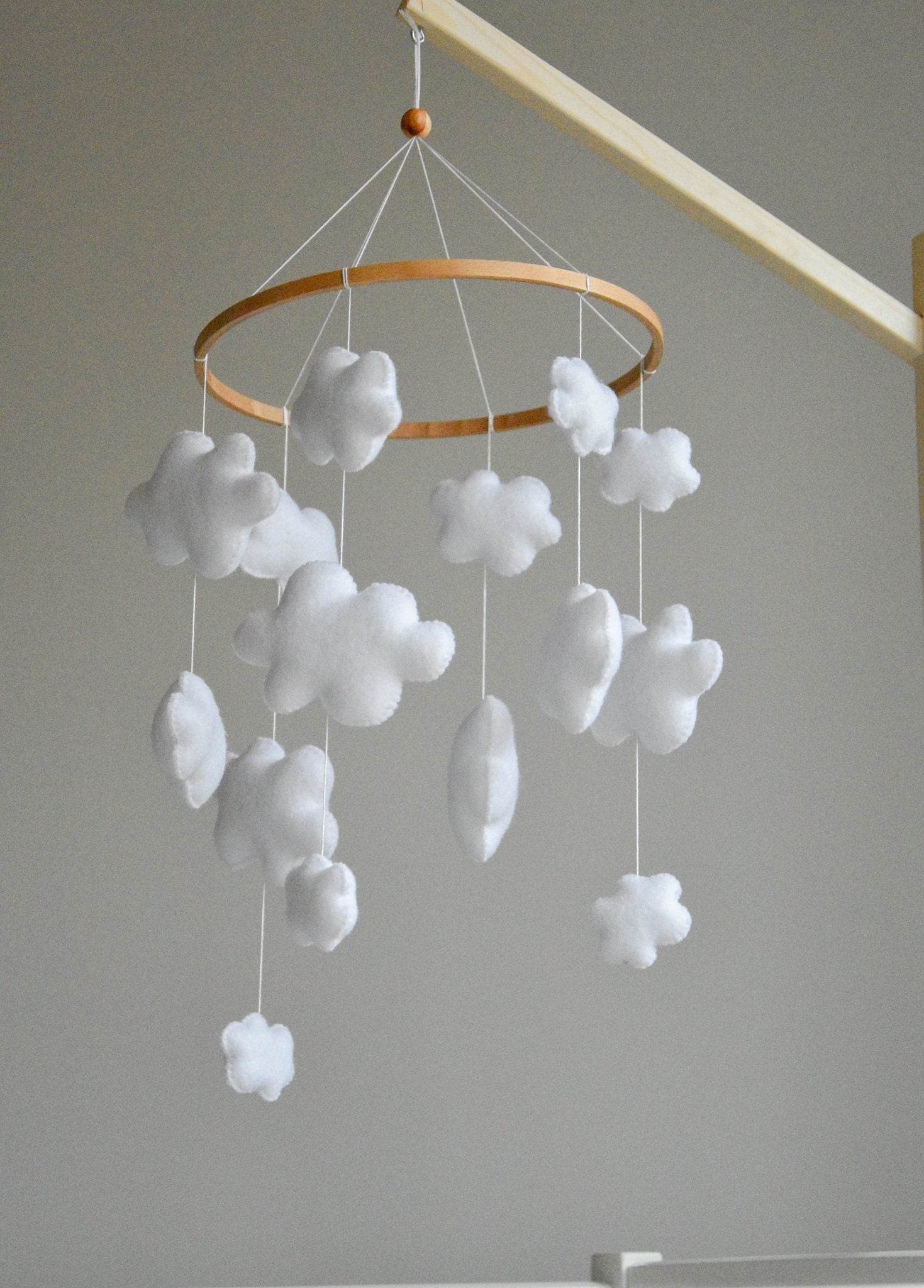 Minimalist clouds mobile - Minidreams Decor