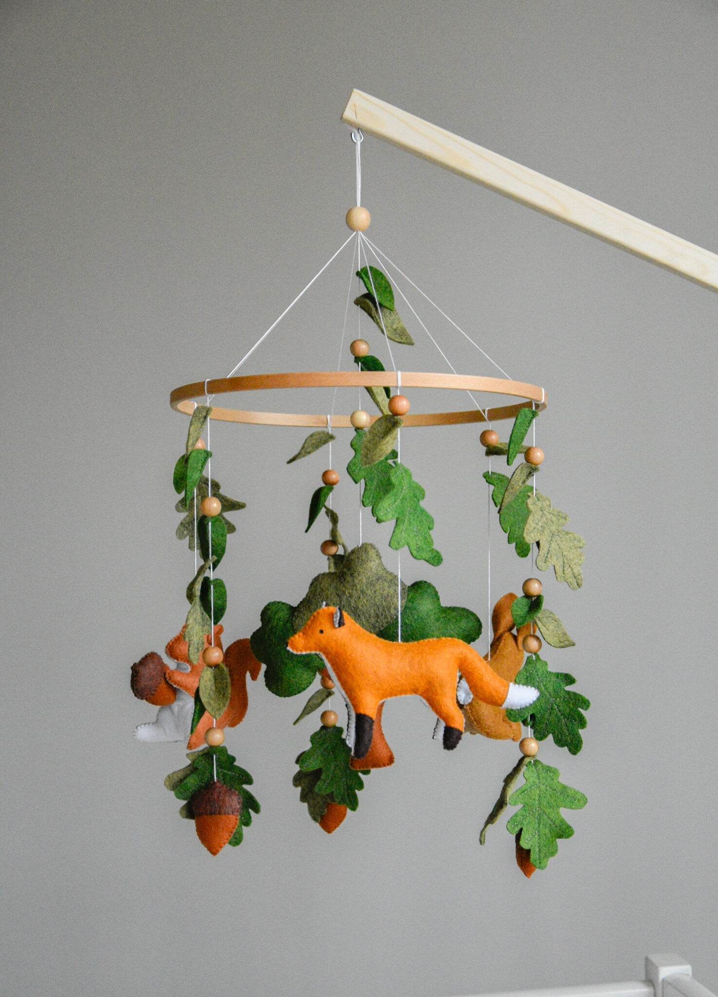 Woodland mobile with fox, bunny, squirrel, willow and leaves - Minidreams Decor