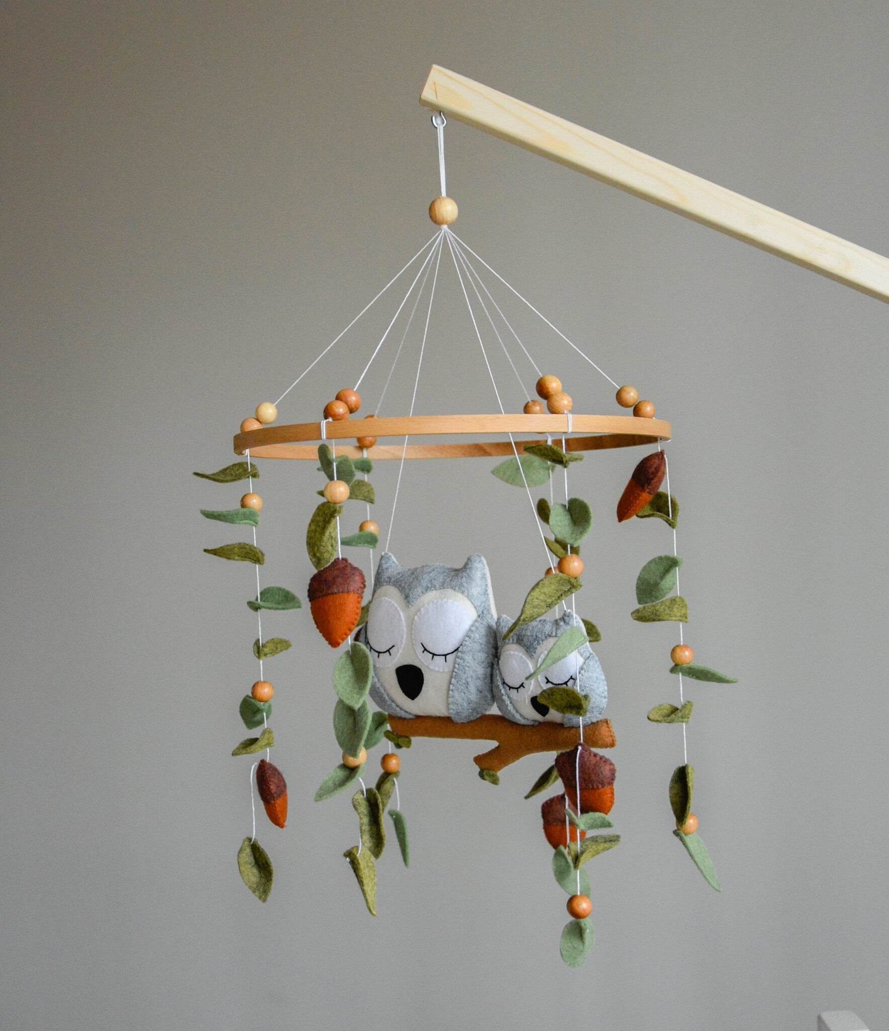 Baby owl and mom owl mobile - Minidreams Decor