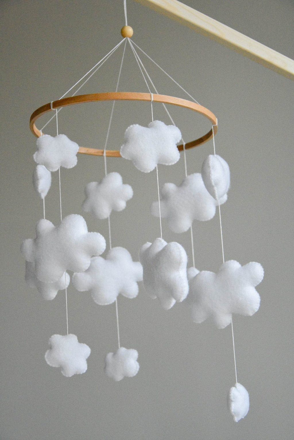 Minimalist clouds mobile - Minidreams Decor