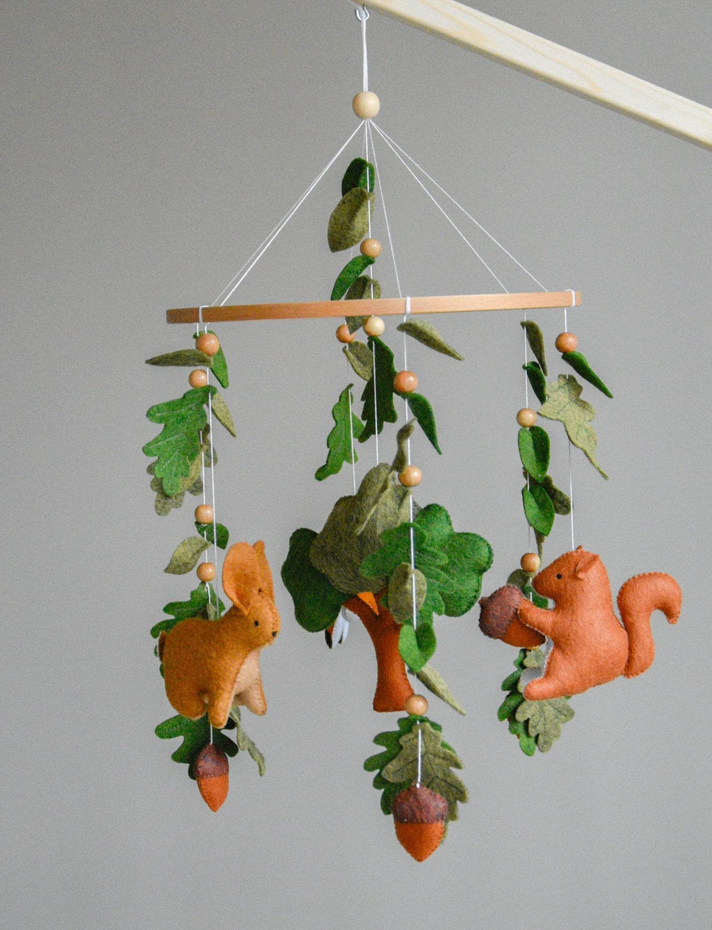 Woodland mobile with fox, bunny, squirrel, willow and leaves - Minidreams Decor