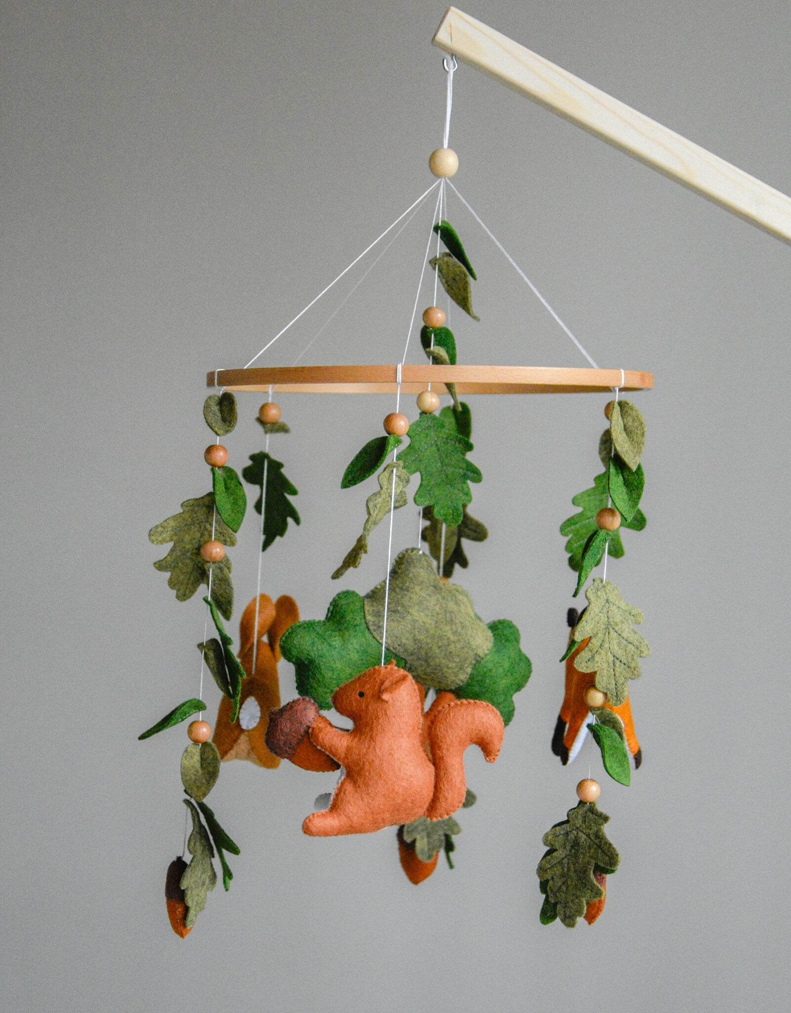 Woodland mobile with fox, bunny, squirrel, willow and leaves - Minidreams Decor