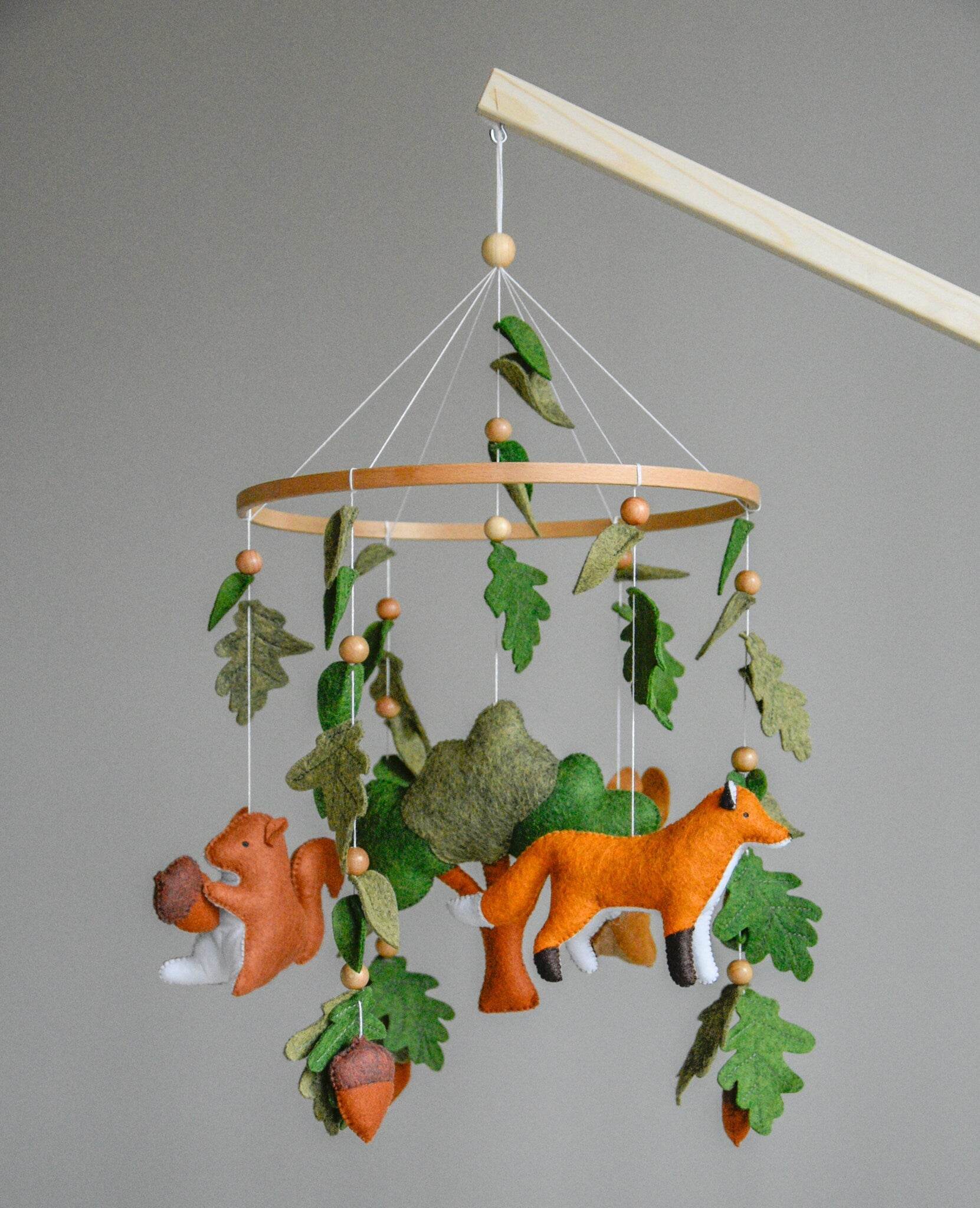 Woodland mobile with fox, bunny, squirrel, willow and leaves - Minidreams Decor