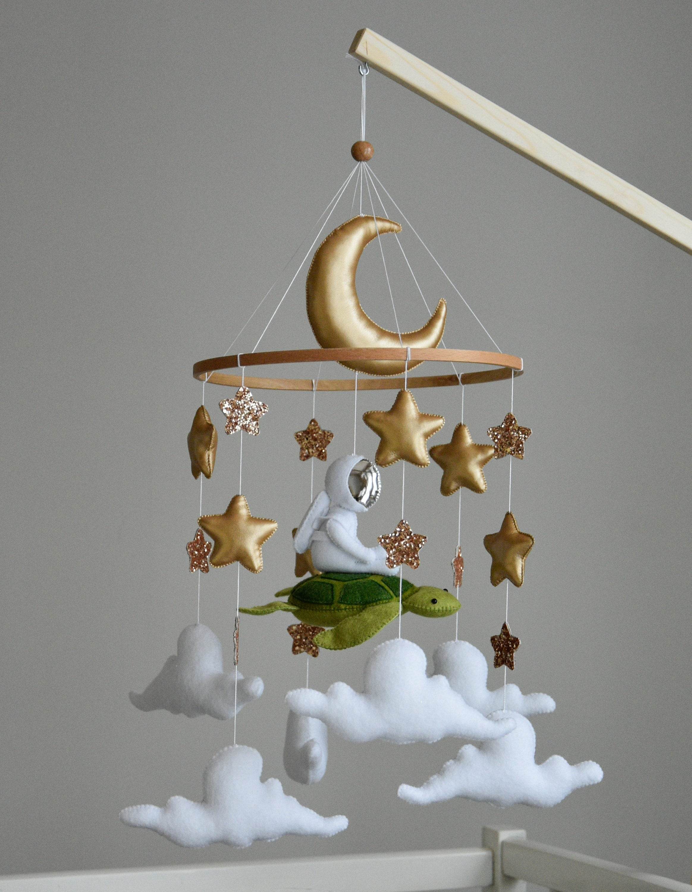 Mobile with astronaut, golden stars and moon, space style - Minidreams Decor