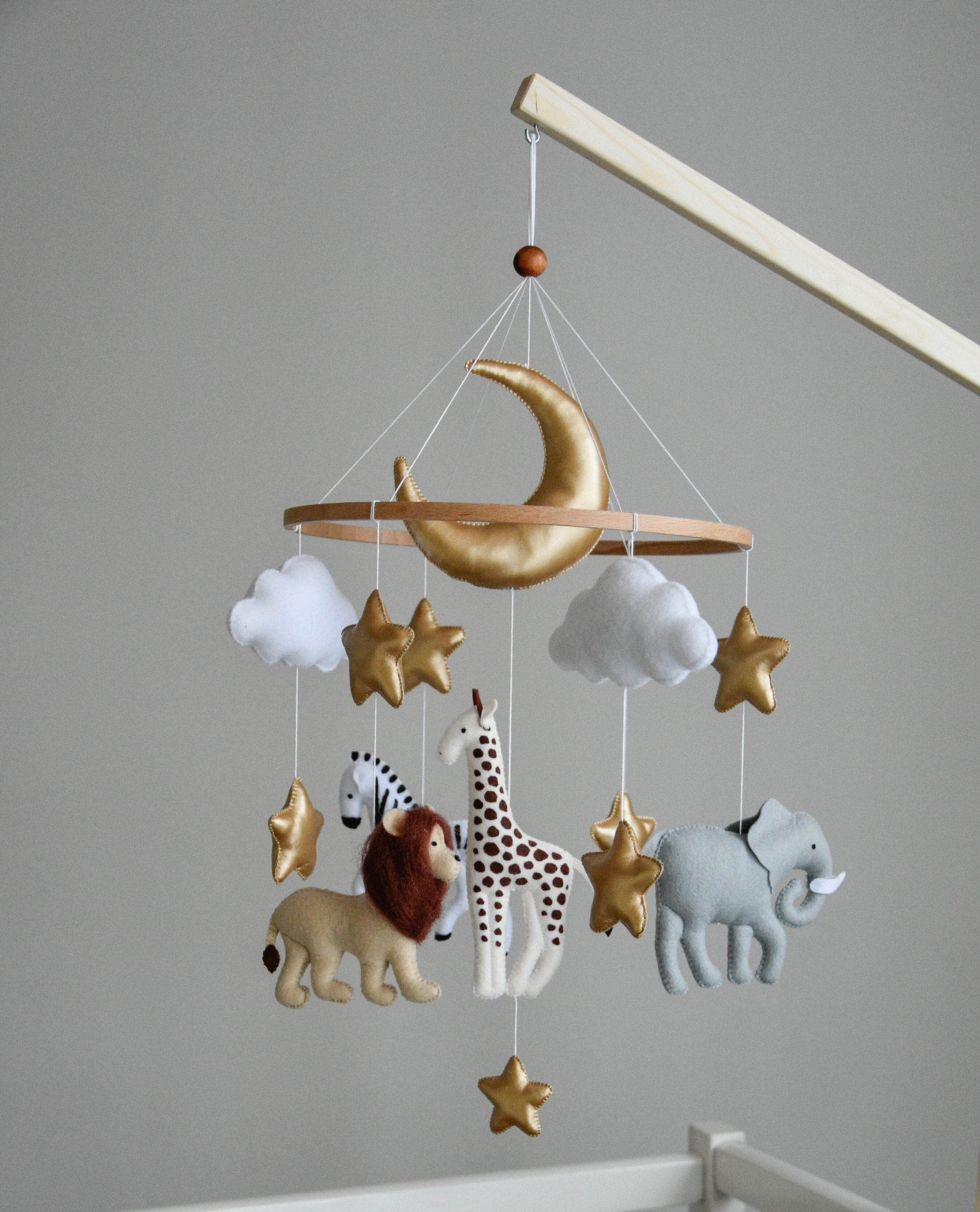 Safari mobile with giraffe, lion, elephant, moon, stars and clouds - Minidreams Decor