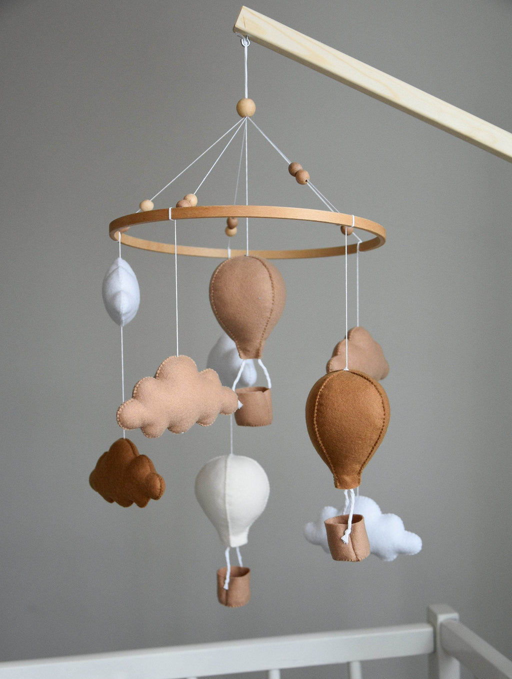 Beige and Brown air balloon mobile with clouds - Minidreams Decor
