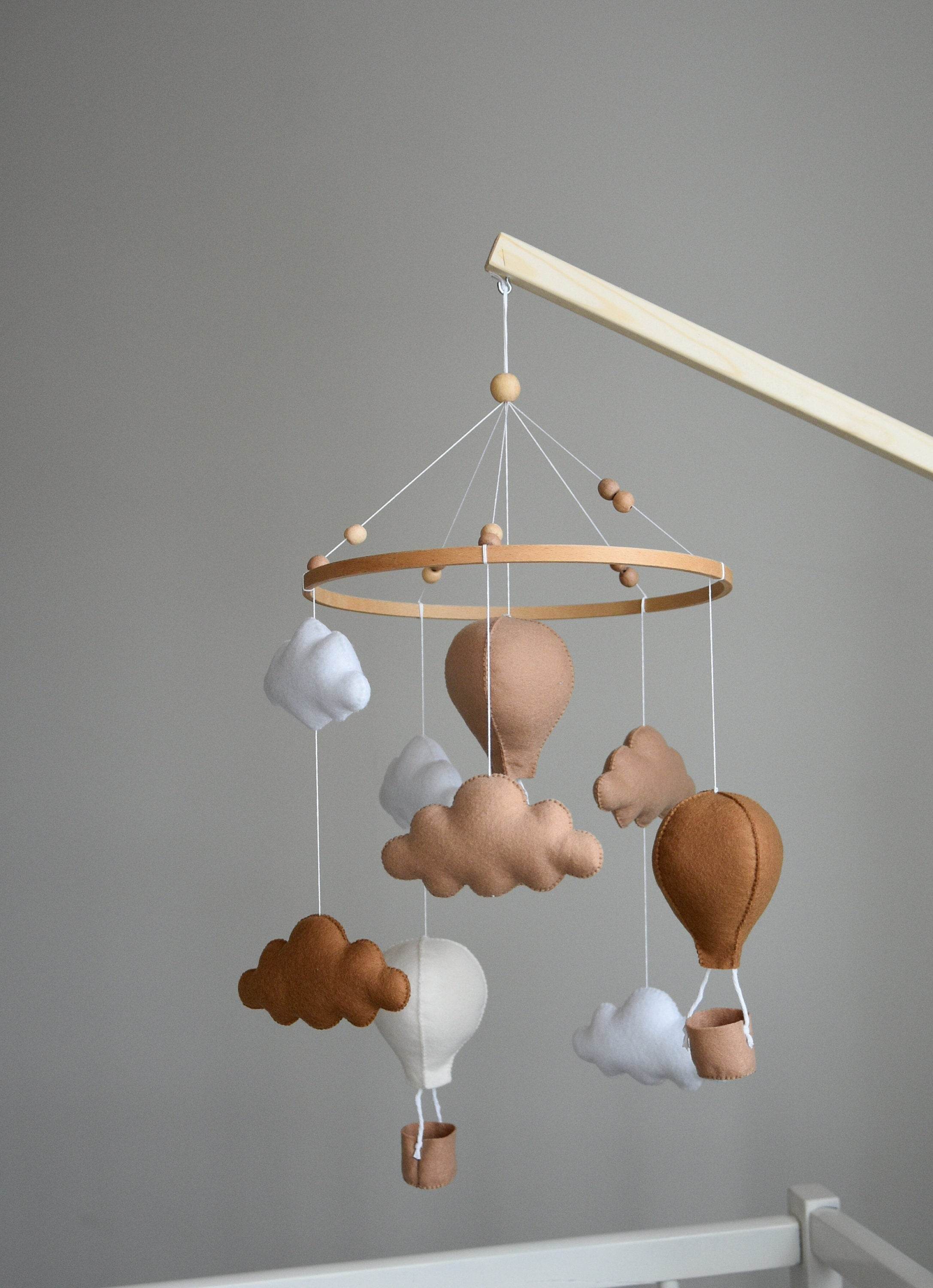 Beige and Brown air balloon mobile with clouds - Minidreams Decor
