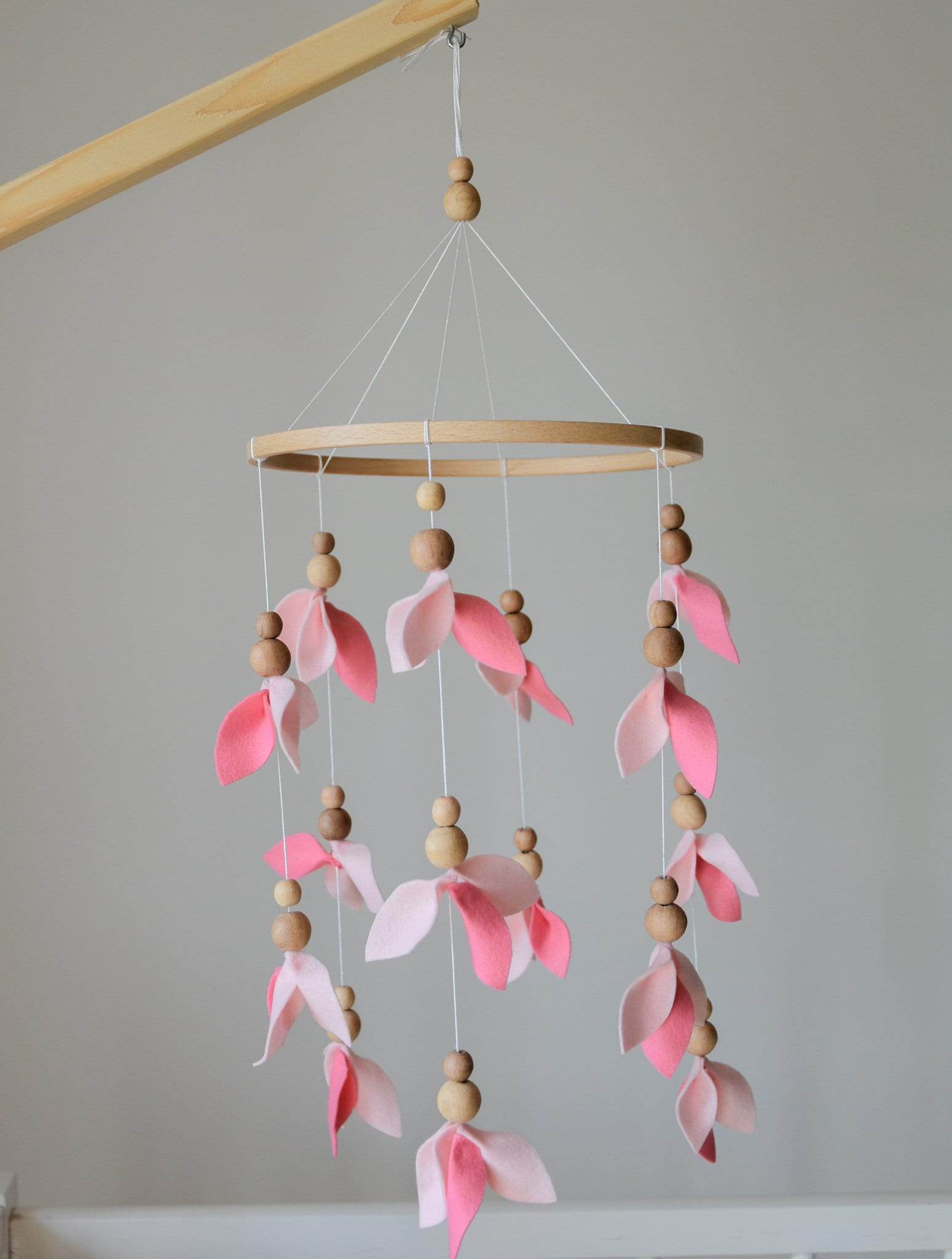 Pink floral baby mobile - Minidreams Decor