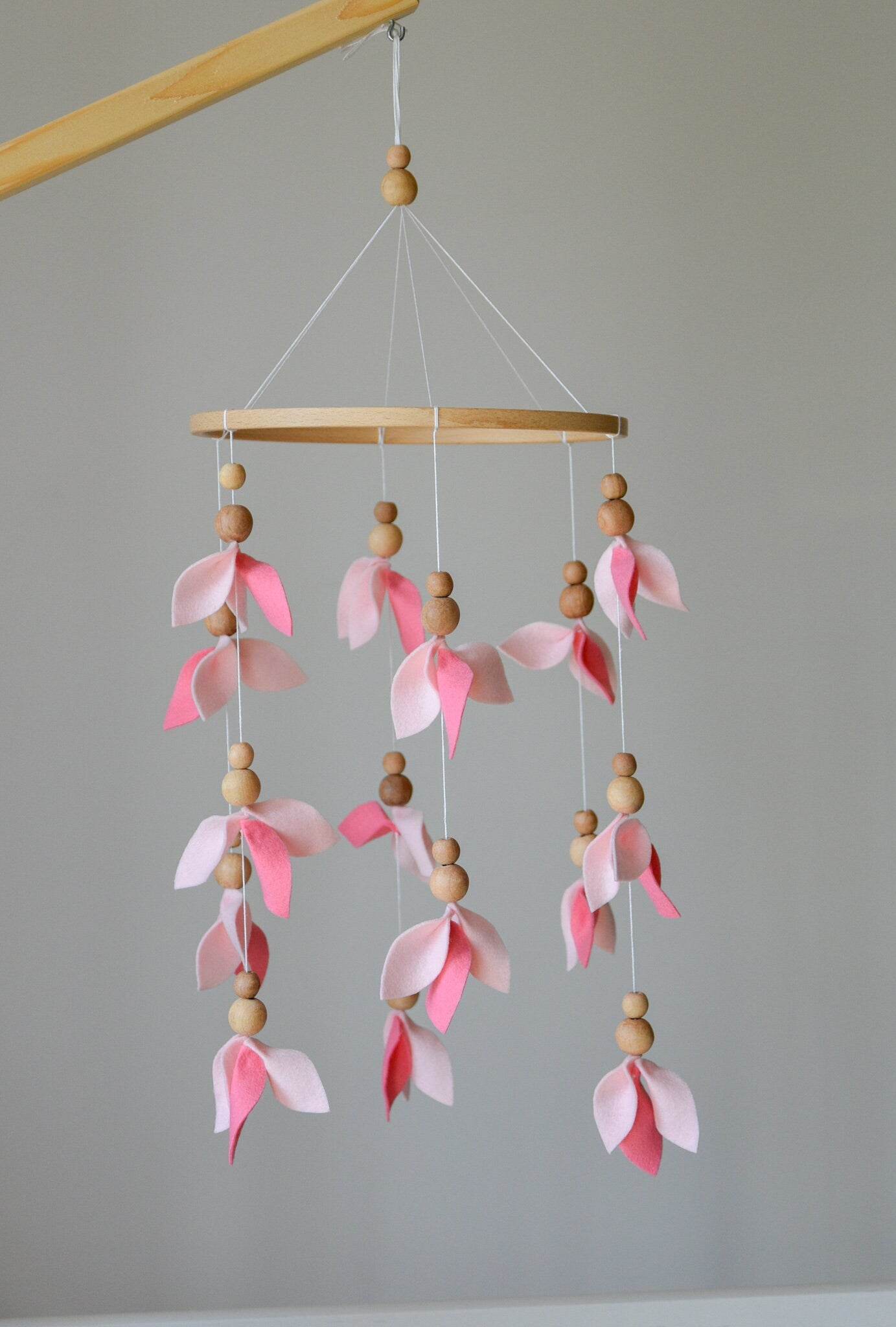 Pink floral baby mobile - Minidreams Decor
