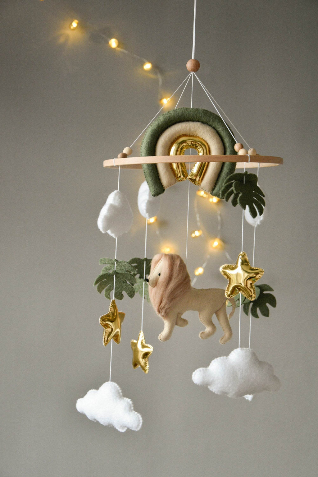 Baby mobile with Lion, golden stars clouds, monstera leaves and rainbow - Minidreams Decor
