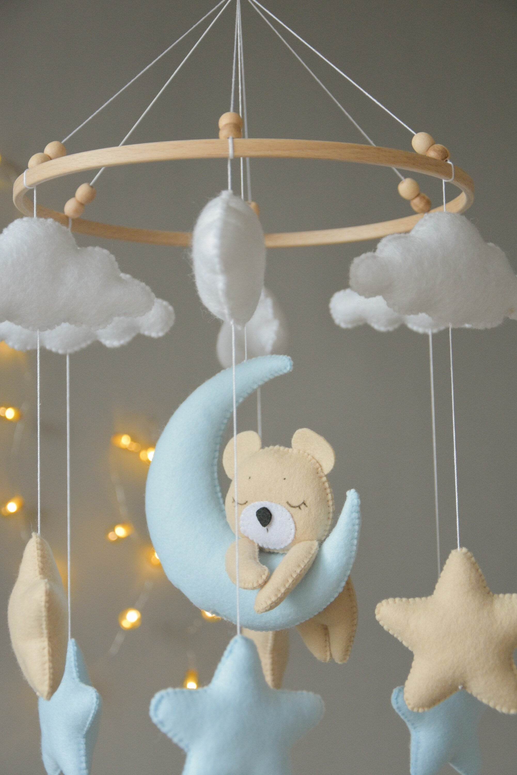 Baby mobile with sleeping/hanging bear, clouds and stars - Minidreams Decor