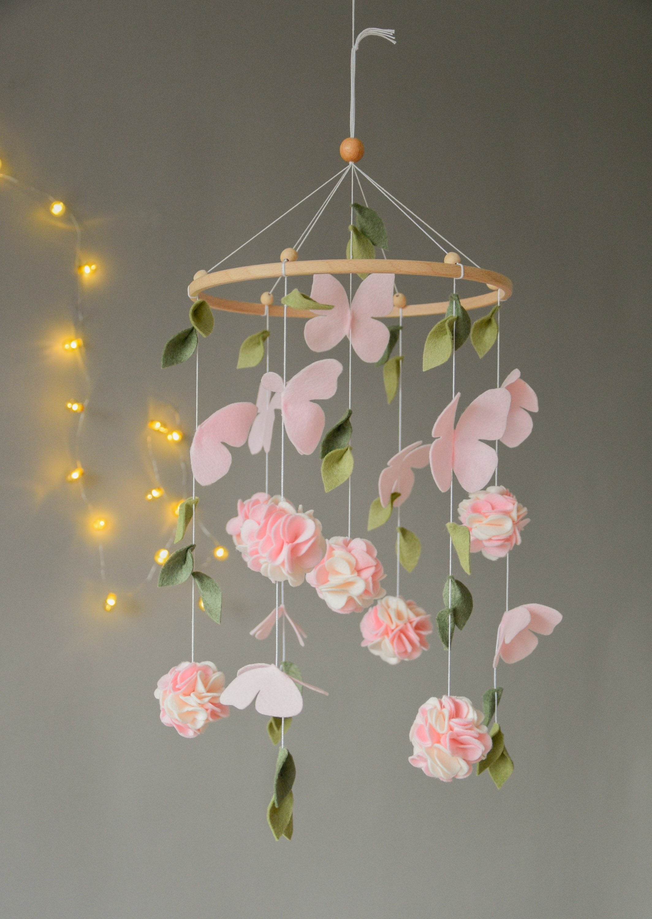 Floral mobile with flower, butterfly and leaves - Minidreams Decor
