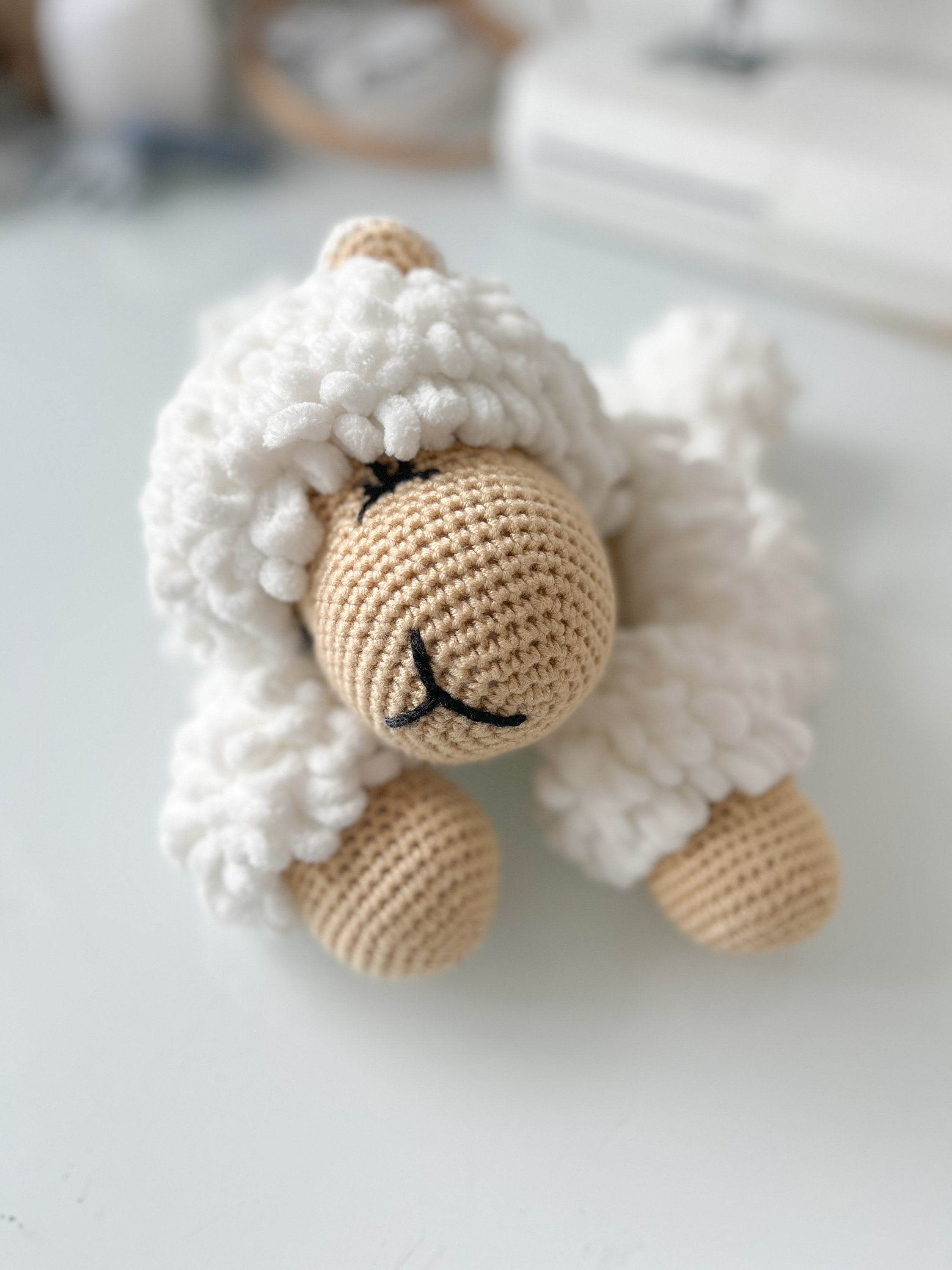 Crochet lamb soft cuddle planket - Minidreams Decor